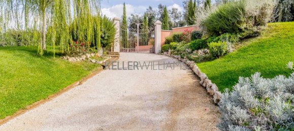 5 bedrooms Villa in Mentana, Italy No. 131707 2