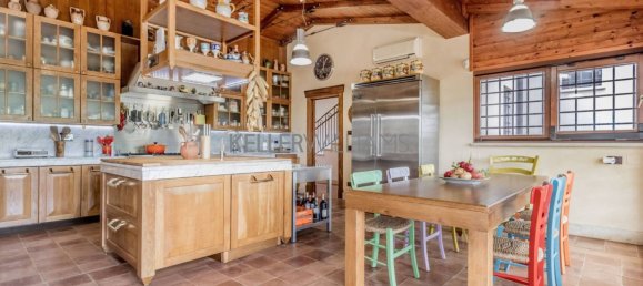 5 bedrooms Villa in Mentana, Italy No. 131707 13