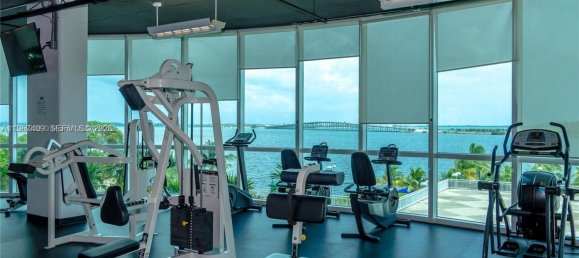 1 dormitorio propiedad comercial en venta en Miami, Miami-Dade, Florida, USA № 615933 5