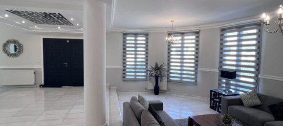 4 dormitorios adosado en venta en Larnaca, Larnaka, Cyprus № 175731 12