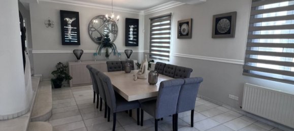 4 dormitorios adosado en venta en Larnaca, Larnaka, Cyprus № 175731 19