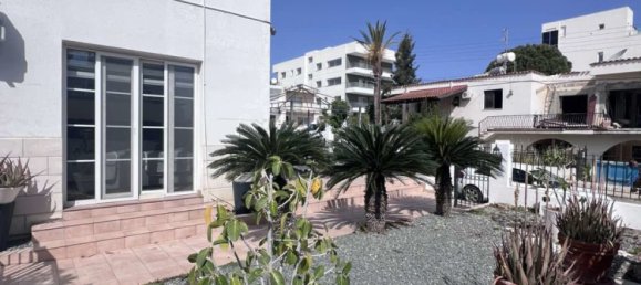 4 dormitorios adosado en venta en Larnaca, Larnaka, Cyprus № 175731 20
