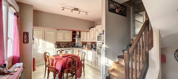 4 bedrooms House in Issy-les-Moulineaux, France No. 151373 3