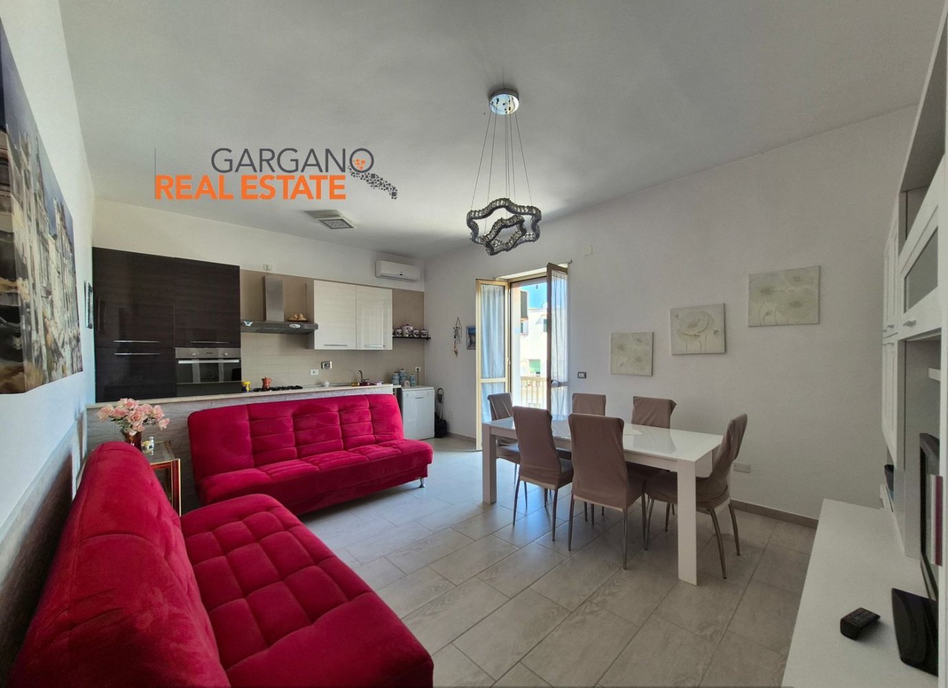 Квартира с 4 спальнями в Вьесте, Италия № 362484