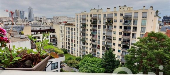 3 bedrooms Apartment in Paris, France No. 174041 10