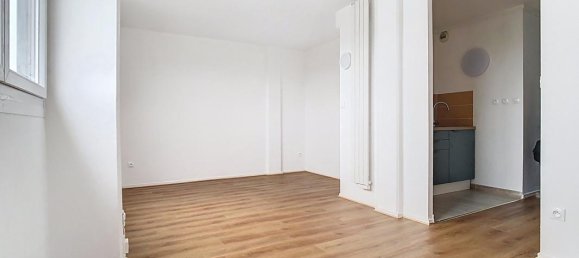 Studio à Villeneuve-d'Ascq, France No. 320653 3