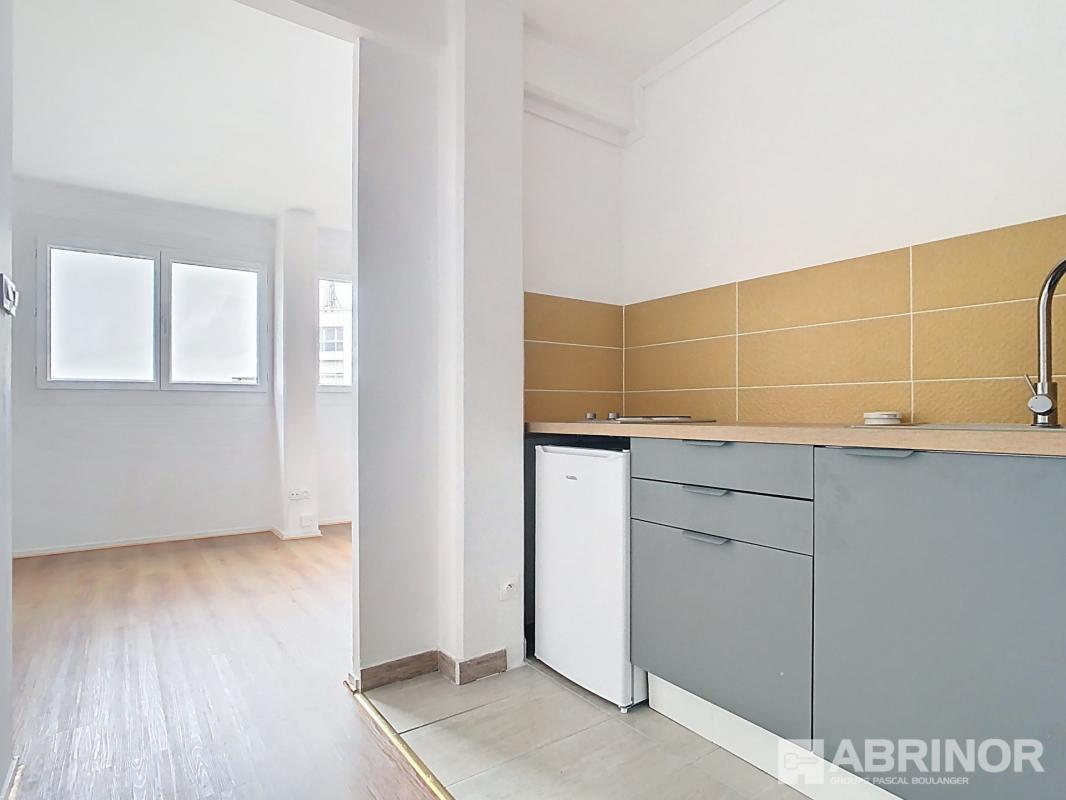 Studio à Villeneuve-d'Ascq, France No. 320653