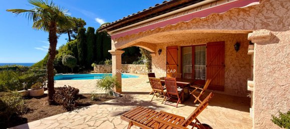 4 غرف نوم فيلا في Roquebrune-sur-Argens, France رقم 362653 3