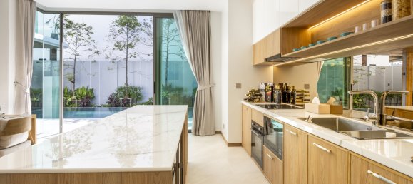 4 bedrooms Villa in Bang Tao, Thailand No. 8597 9