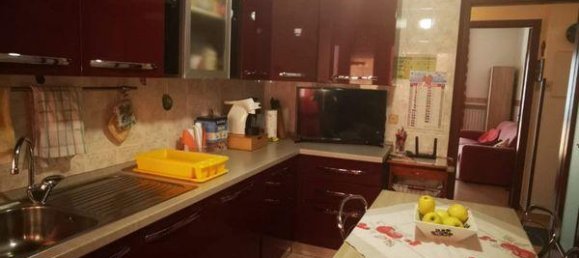 3 rooms Apartment in Catanzaro, Italy No. 140450 11