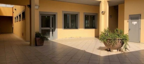 185m² Office in Sestu, Italy No. 159510 6