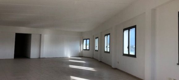 185m² Office in Sestu, Italy No. 159510 4