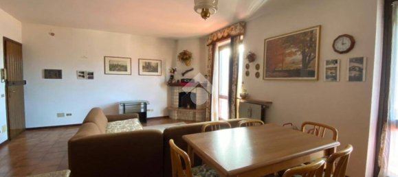 3 bedrooms Apartment in Parre, Italy No. 349226 3