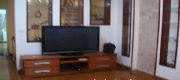 4 Schlafzimmer Haus in Dong Da, Vietnam, Nr. 7119 2