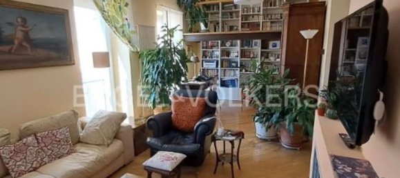 Дом с 10 комнатами в Анкона, Италия № 104698 2