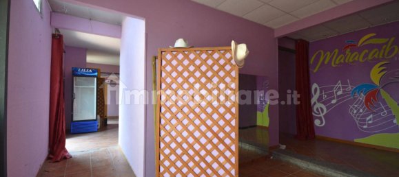 5 rooms Warehouse in Fabrica di Roma, Italy No. 311806 12