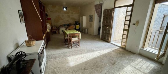 Квартира с 2 спальнями в Матера, Италия № 78624 25