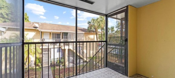 2 dormitorios propiedad comercial en alquiler en Miami, Miami-Dade, Florida, USA № 614284 21
