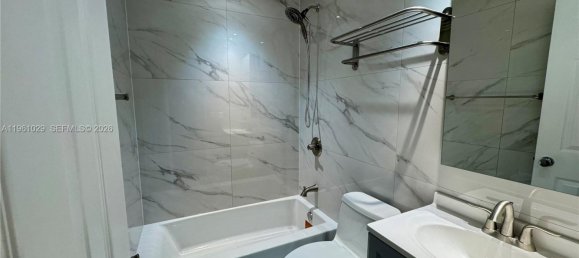 2 dormitorios propiedad comercial en alquiler en Miami, Miami-Dade, Florida, USA № 614284 10