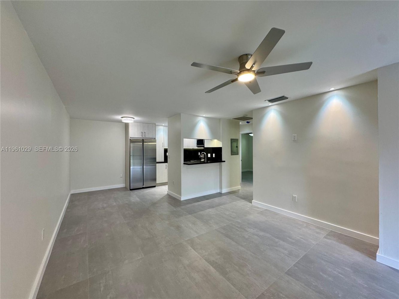 2 dormitorios propiedad comercial en alquiler en Miami, Miami-Dade, Florida, USA № 614284