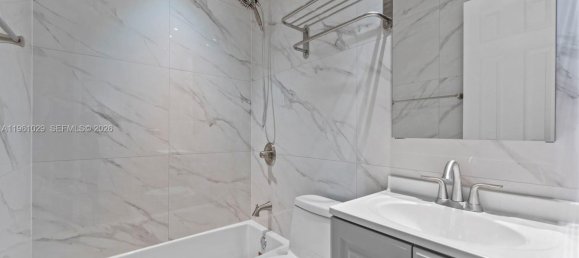 2 dormitorios propiedad comercial en alquiler en Miami, Miami-Dade, Florida, USA № 614284 19