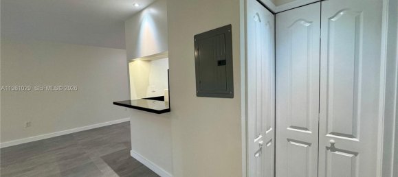 2 dormitorios propiedad comercial en alquiler en Miami, Miami-Dade, Florida, USA № 614284 6