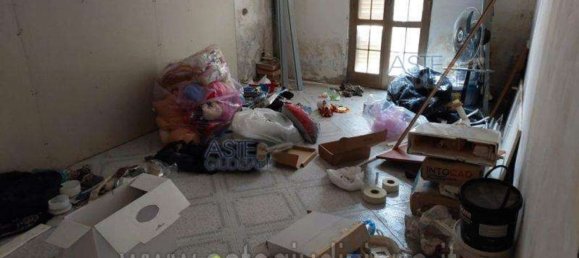 4-Zimmer Wohnung in Torre Annunziata, Italy, Nr. 9548 6