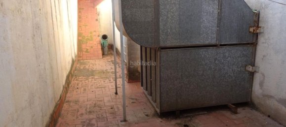 300m² Commercial property in Mataro, Spain No. 39565 19