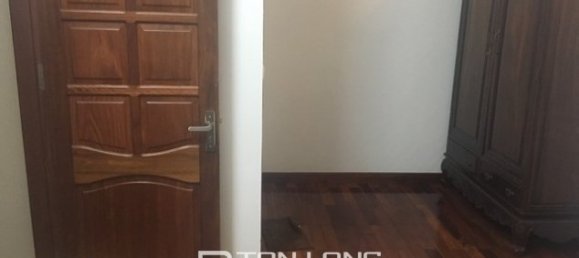 5 Schlafzimmer Haus in Tay Ho, Vietnam, Nr. 2298 11