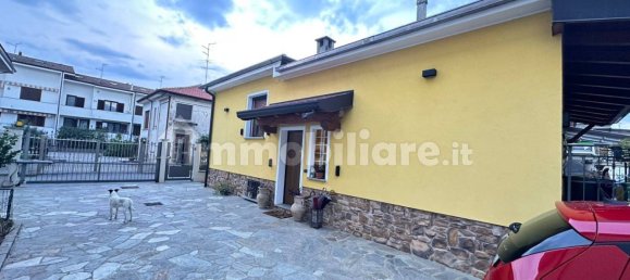 2 bedrooms Villa in Novara, Italy No. 375534 32