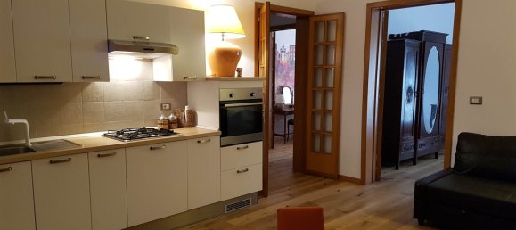 3 bedrooms Apartment in Catania, Italy No. 69759 4