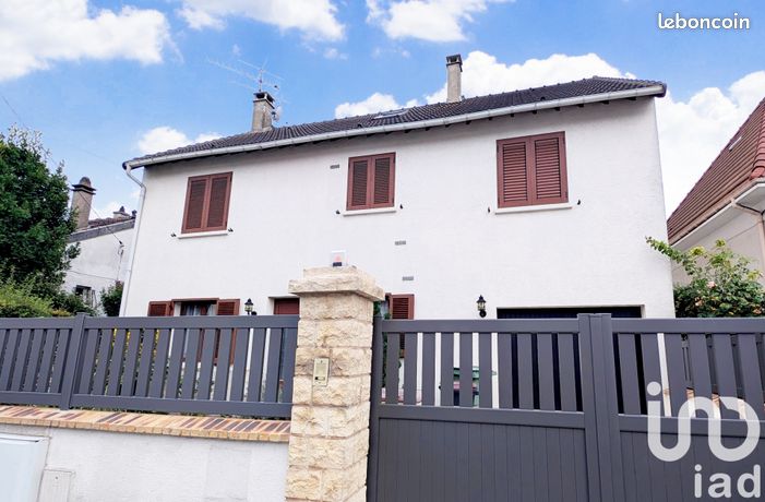 5 chambres Maison à Savigny-sur-Orge, France No. 277916
