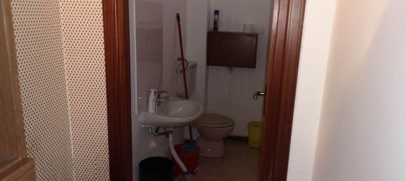 43m² Commercial property in Palermo, Italy No. 320960 10