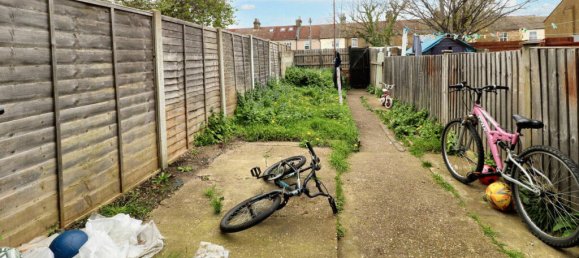 2 chambres Maison à Grays, United Kingdom No. 4984 4