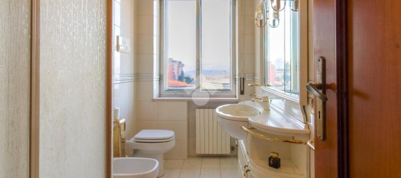 4-salle Appartement à Chieti, Italy No. 35649 34