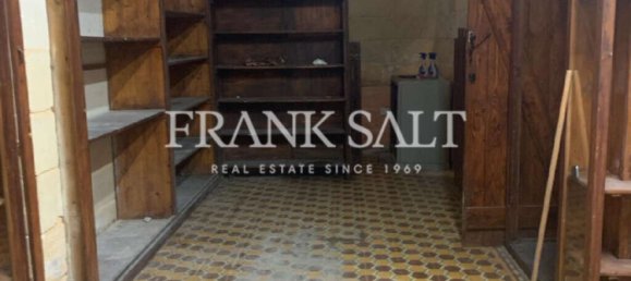 100m² Shop in Sliema, Malta No. 12557 4