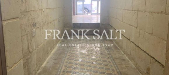100m² Shop in Sliema, Malta No. 12557 5