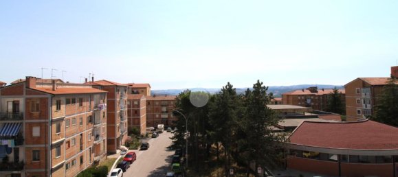 Apartamento de 3 dormitorios en Campobasso, Italy No. 305681 16