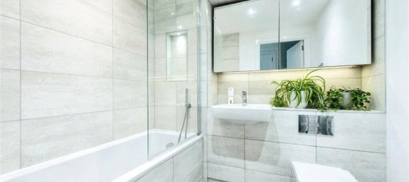 2 bedrooms Apartment in Southall, United Kingdom No. 11107 8