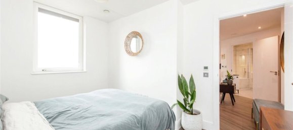 2 bedrooms Apartment in Southall, United Kingdom No. 11107 14