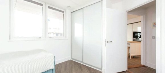 2 bedrooms Apartment in Southall, United Kingdom No. 11107 13