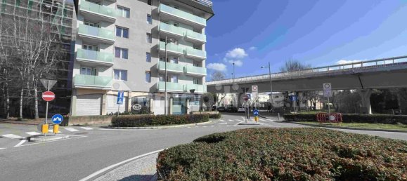 1 bedroom Apartment in Sesto Calende, Italy No. 61472 9