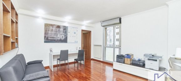 2 rooms Apartment in Rome, Italy No. 270667 10
