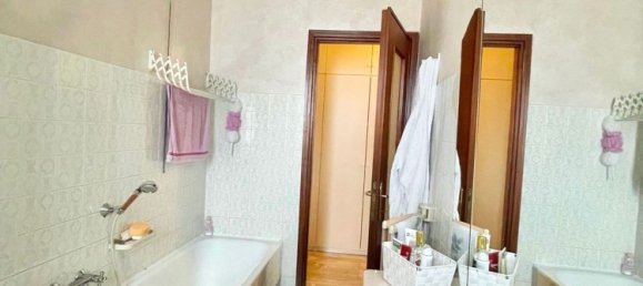 Apartamento de 4 dormitorios en Alseno, Italy No. 357353 41