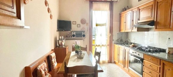 Apartamento de 4 dormitorios en Alseno, Italy No. 357353 9