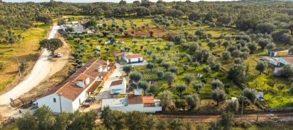 2 bedrooms House in Estremoz, Portugal No. 22506 9
