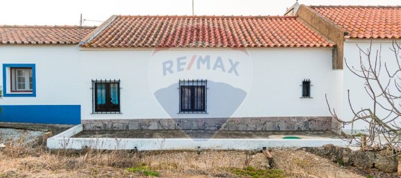 2 bedrooms House in Estremoz, Portugal No. 22506 16