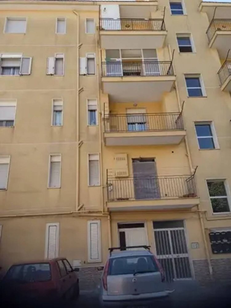 3 rooms Apartment in Mussomeli, Italy No. 108051