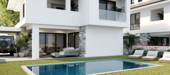 Villa de 5 dormitorios en Oroklini, Cyprus No. 17108 2