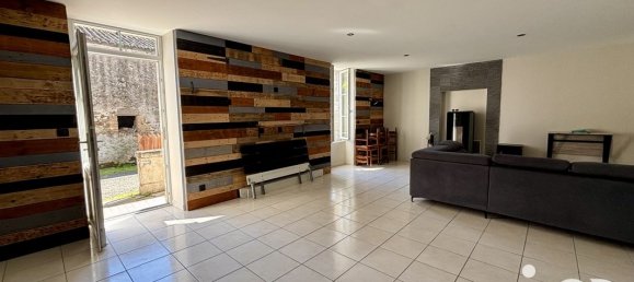 3 bedrooms House in Deux-Sevres, France No. 295812 3